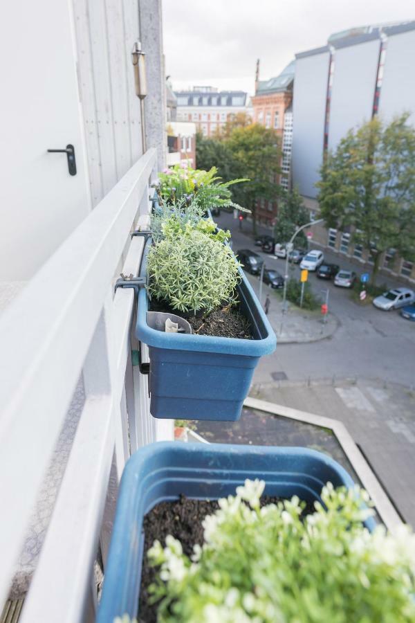 Burhan Hamburgo Exterior foto